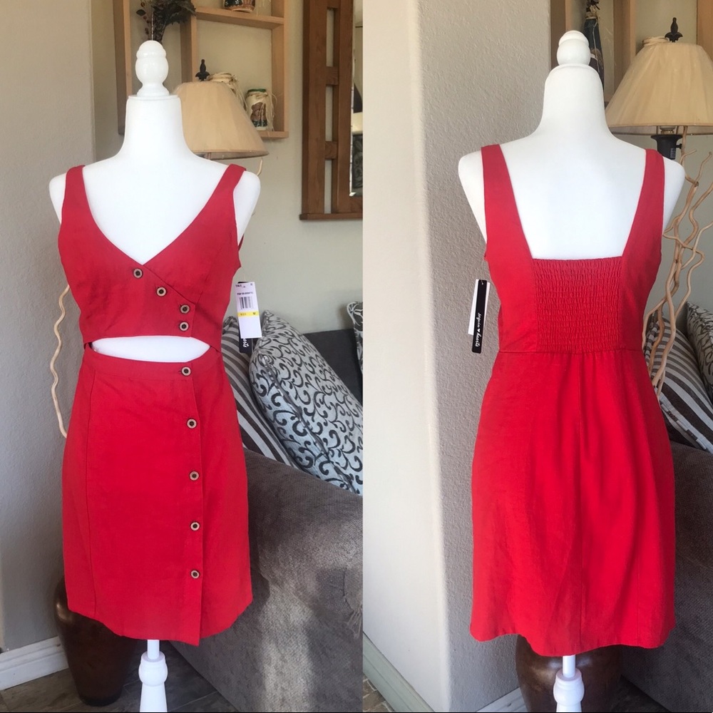 🔹Sequin Hearts Sexy Red Cut-Out Dress